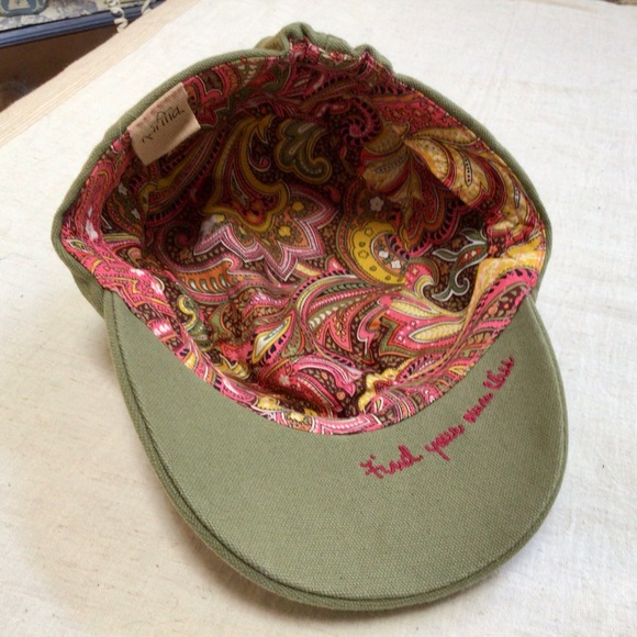 “FIND YOUR OWN BLISS” Cotton Hat - Picture 9 of 9